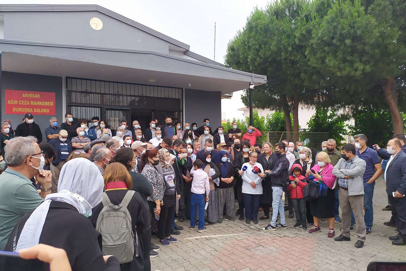 Soma davasında 3 kişiye ceza verildi Soma davasında 3 kişiye ceza verildi